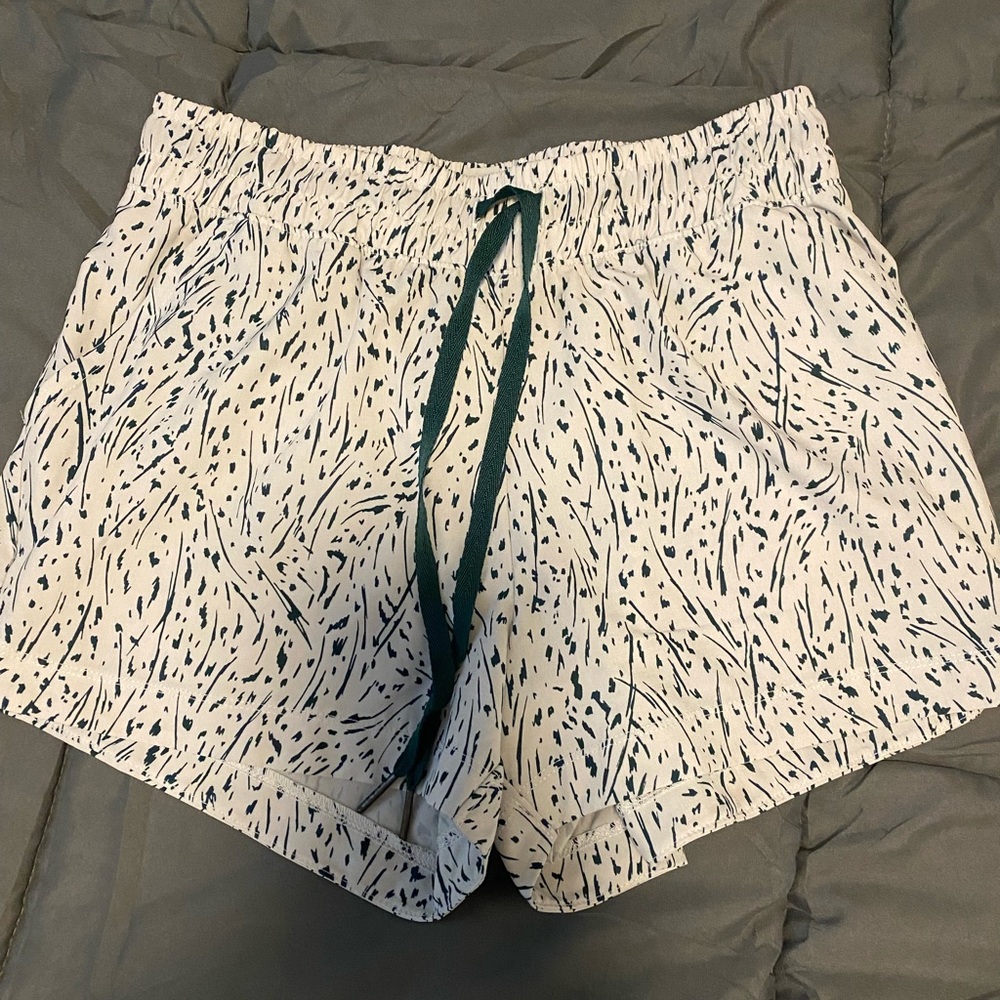 Athletic Shorts Ellie size S